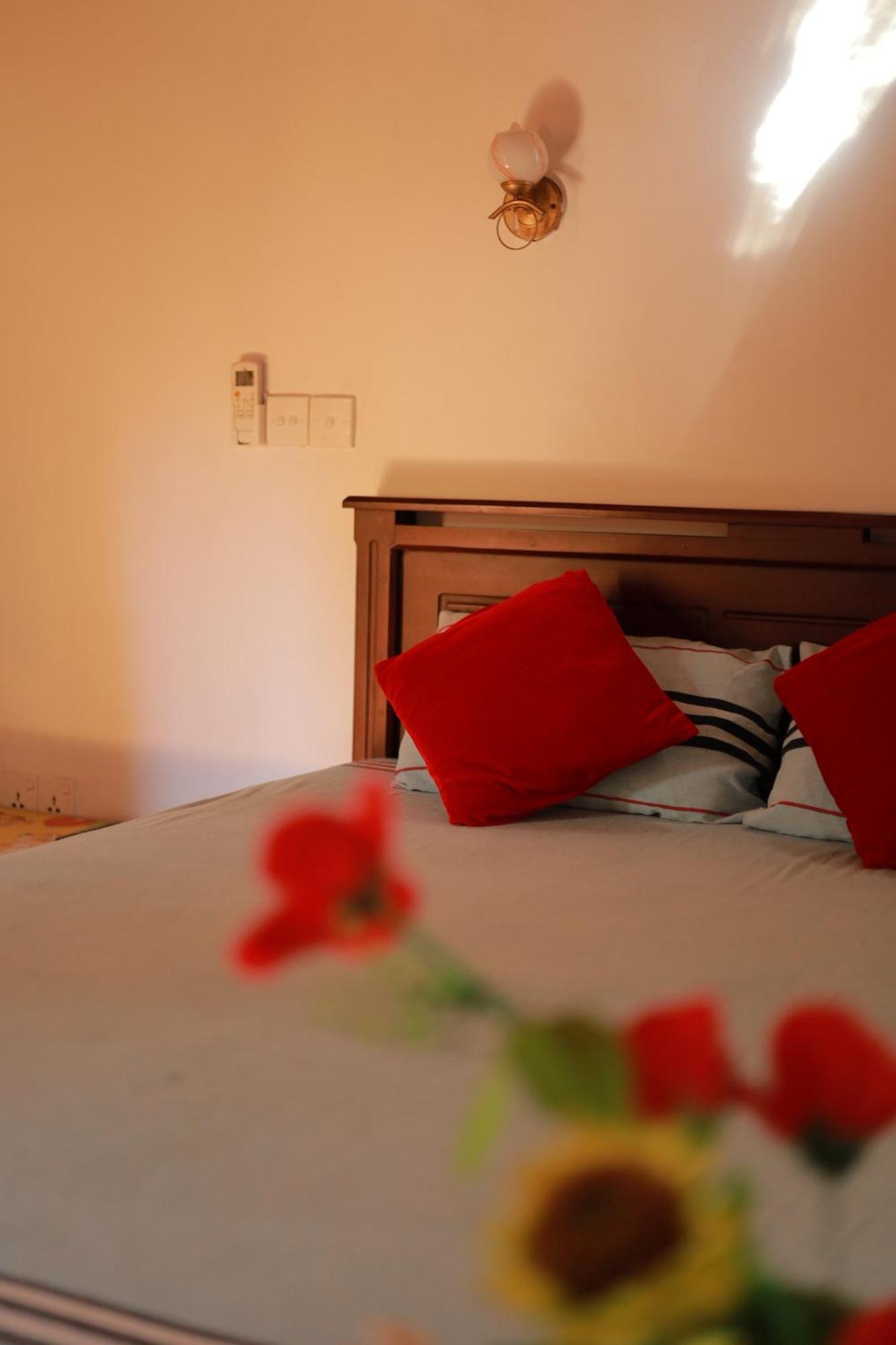 Soldara Gedara Apartment Хикадува Екстериор снимка